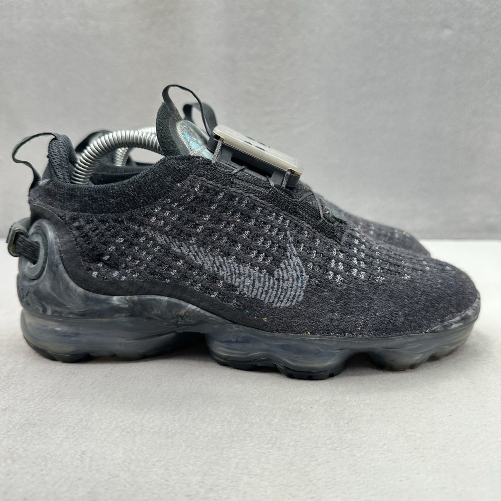 Womens Size 5.5 Nike Air VaporMax 2020 Flyknit Black / Gray Athletic Sneakers